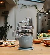 Kenwood MultiPro Go FDP22. ​130GY, kompakt mutfak robotu sadece 30 cm yüksekliğinde, kesmek, rendelemek, püre yapmak için...