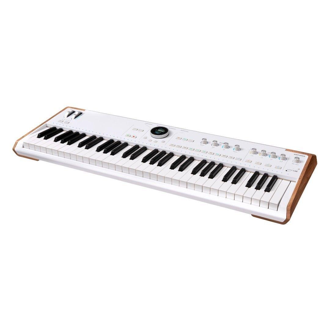 Arturia AstroLab Kutu İçeriği