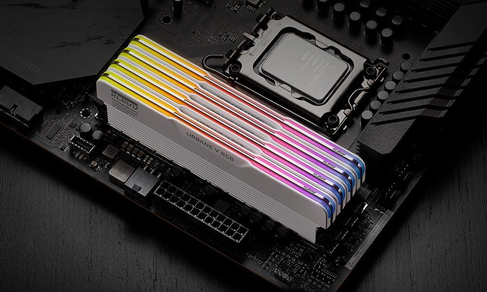 Çarpıcı RGB Aydınlatma