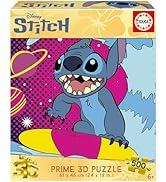 Yapboz kutusunda "Stitch" yazıyor. Educa marka 500 parçalı puzzle Disney Stitch karakteri ile çizgi roman tarzı noktalı mavi bir arka plan.