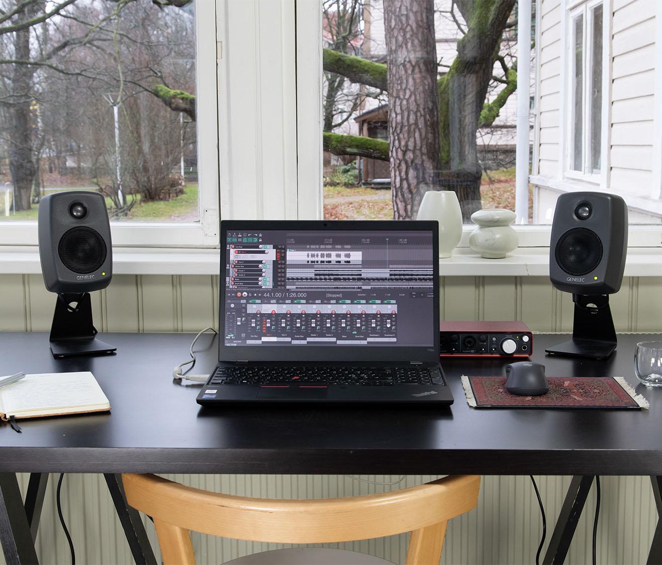 Genelec 8010 A Stüdyo Monitörü 