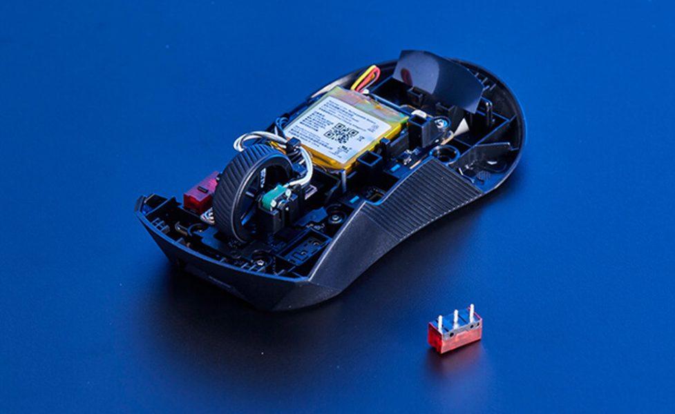 ASUS ROG GLADIUS III AimPoint Kablosuz Siyah V2 Mouse a12