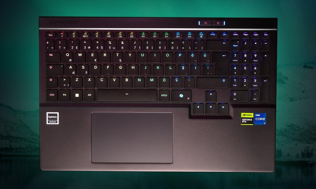 Işığını Yansıtırken Oyunu Hisset