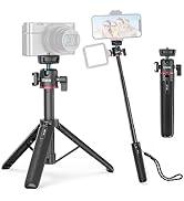 Akıllı telefon fotoğrafçılığı için ayarlanabilir bileşenler ve tripod sabitleyicili siyah kamera sapının farklı açıları veya stabilizatör tutucusu.