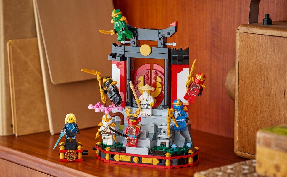 NINJAGO hayranları için eğlenceli bir hediye