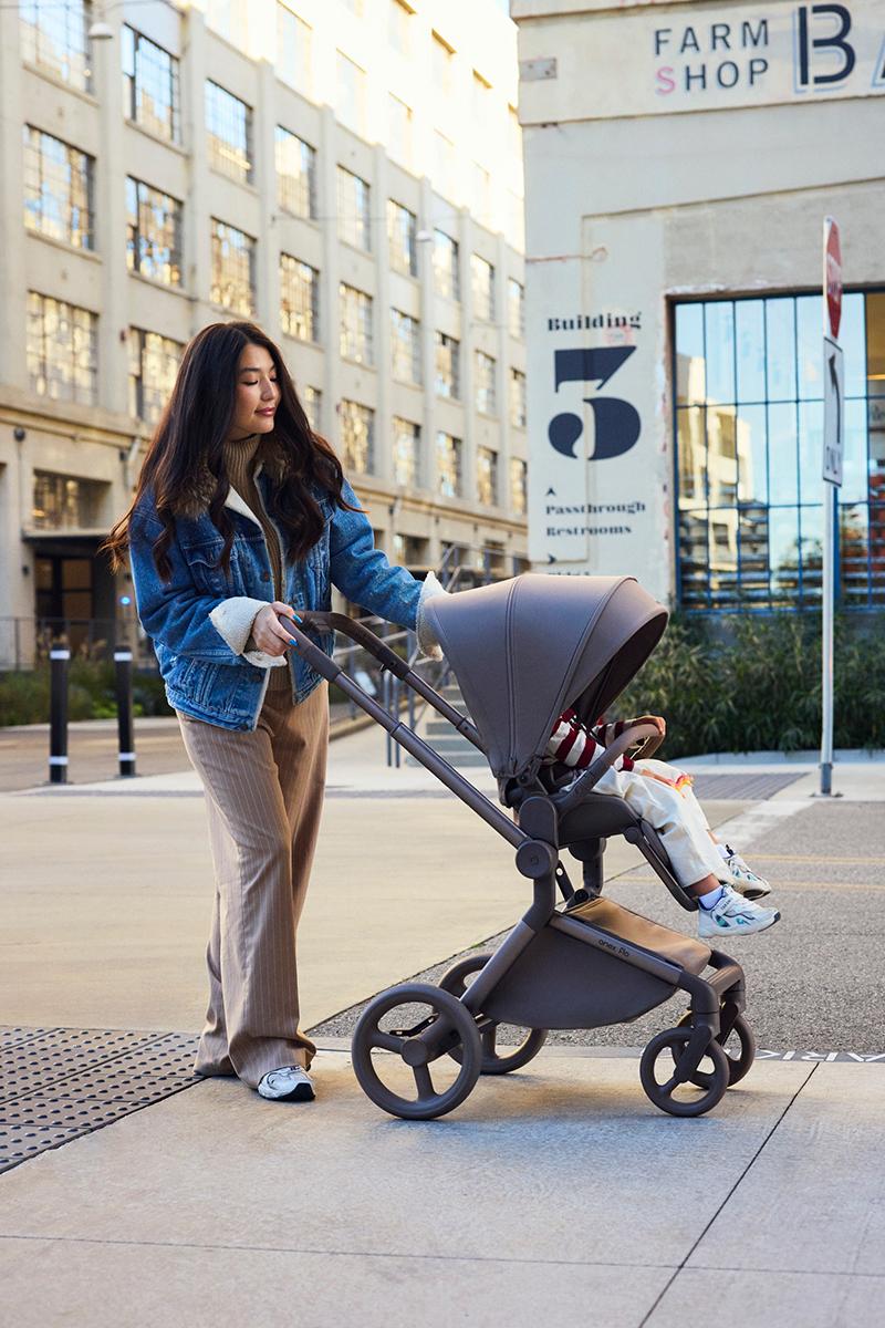 Anex Flo lifestyle 2