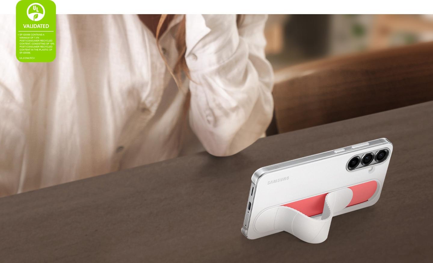 Samsung Galaxy S25+ Standlı Kordonlu Kılıf
