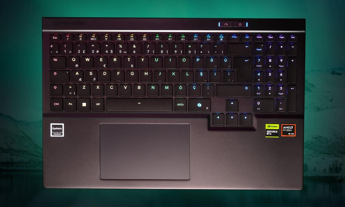 Işığını Yansıtırken Oyunu Hisset