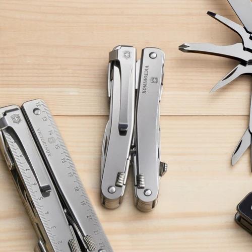 Victorinox 3.0240.B1 SwissTool Spirit Klips, Gümüş