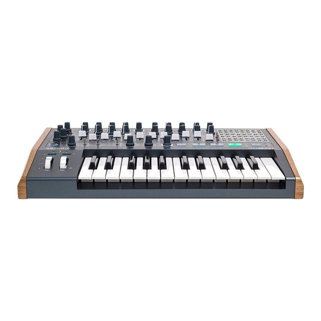 MiniBrute 2 Görünüm 2