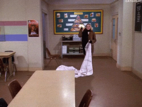HowToDecorateForChristmasInASnap!GIF.gif