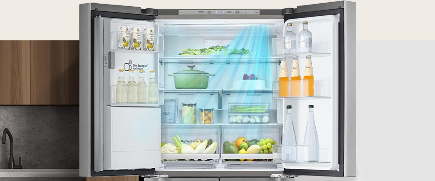 Malzemelerle dolu buzdolabının içindeki soğuk anlamına gelen mavi oklar aşağıda, her iki yanda ve bütün olarak görüntülenir.