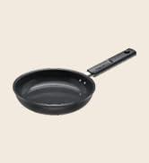 Fiskars kızartma tavası, çap 20 cm, tüm ocaklar için uygundur, alüminyum/plastik, çizilmez, antih...